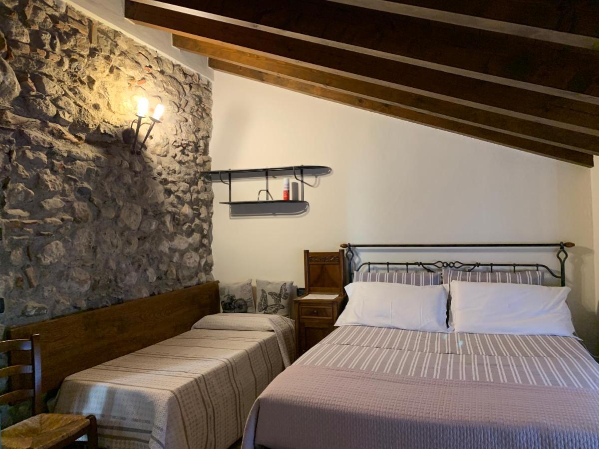 Rustico Di Benellini Angela Bed and Breakfast Polpenazze del Garda Buitenkant foto