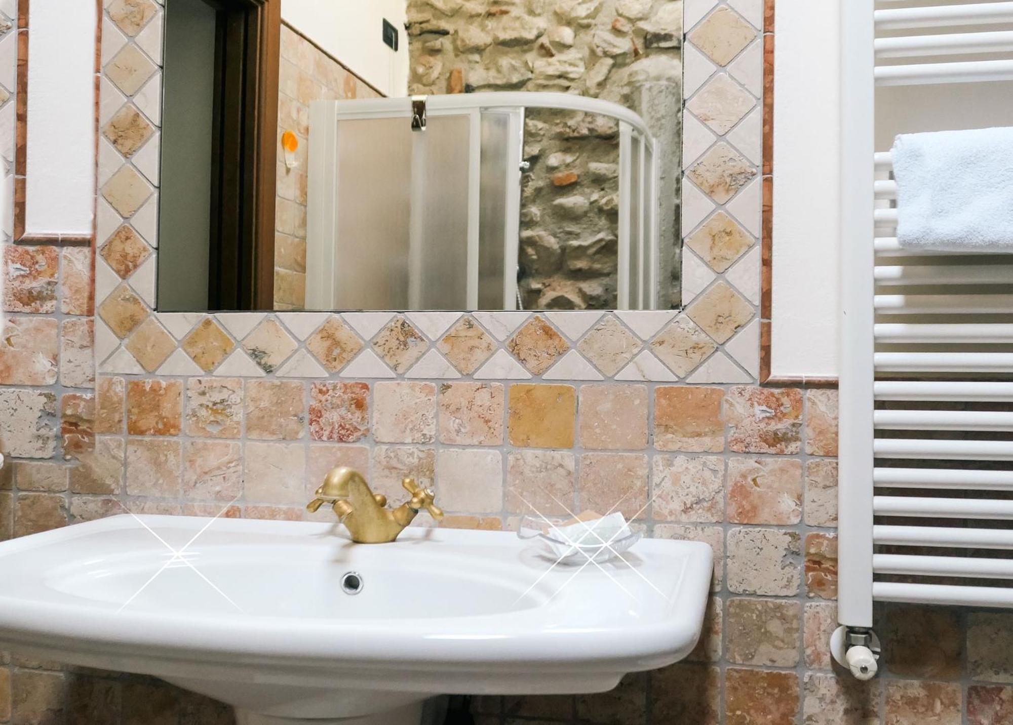 Rustico Di Benellini Angela Bed and Breakfast Polpenazze del Garda Buitenkant foto