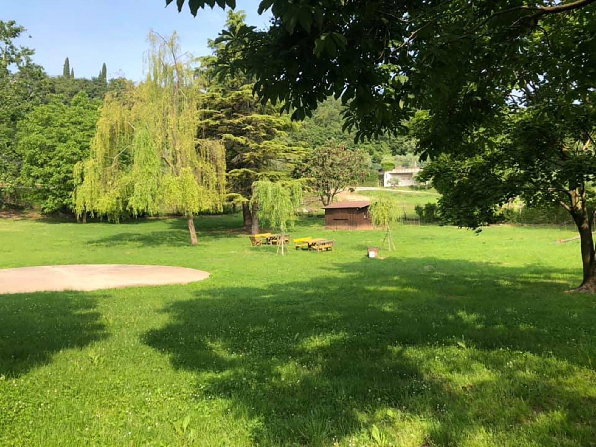 Rustico Di Benellini Angela Bed and Breakfast Polpenazze del Garda Buitenkant foto