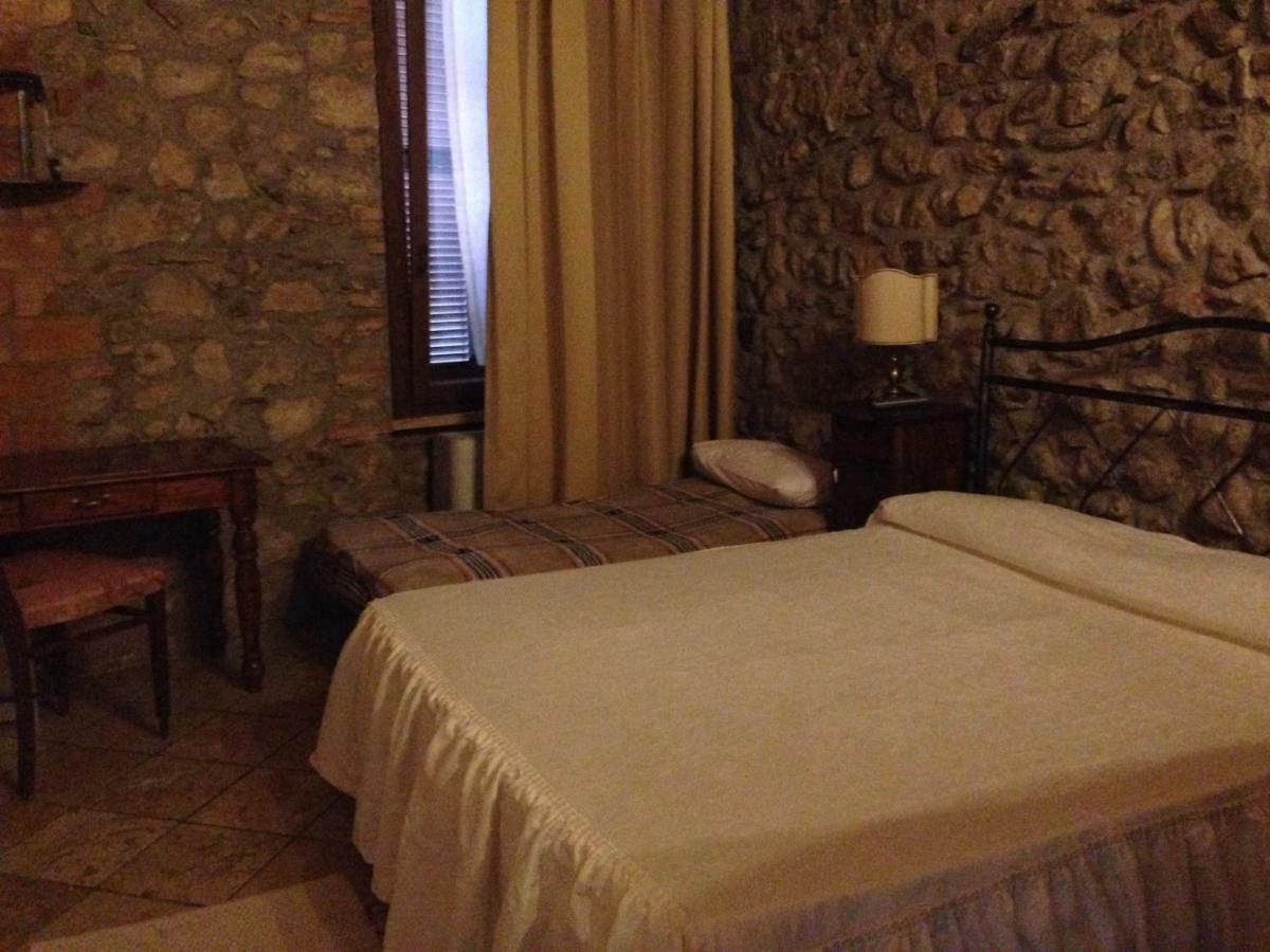 Rustico Di Benellini Angela Bed and Breakfast Polpenazze del Garda Buitenkant foto